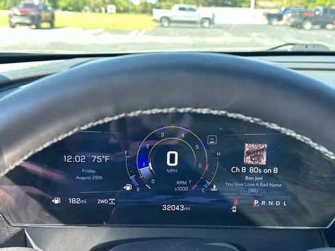 Certified 2024 Chevrolet Traverse LT w/ Trailering Package AWD/4WD image 10
