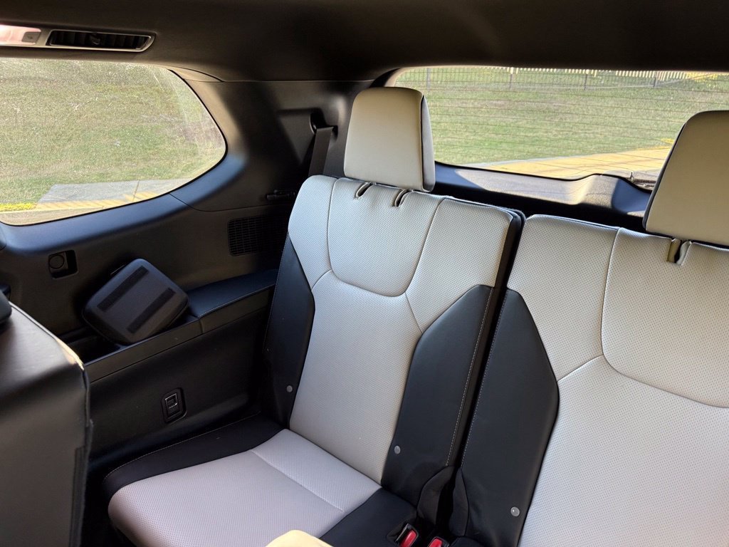 Certified 2024 Lexus TX 500h AWD w/ Technology Package image 29