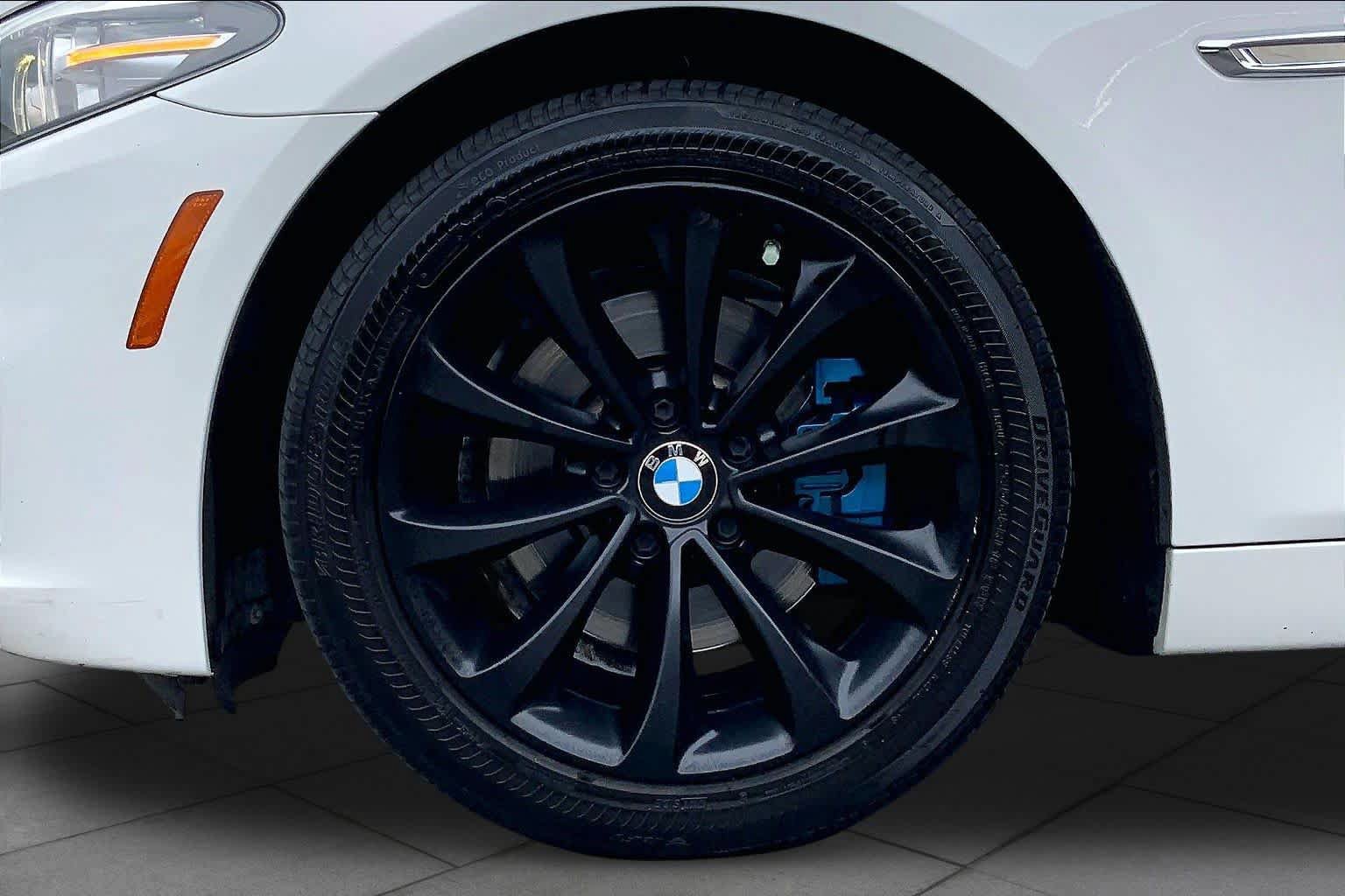 Used 2016 BMW 528i Sedan RWD image 11