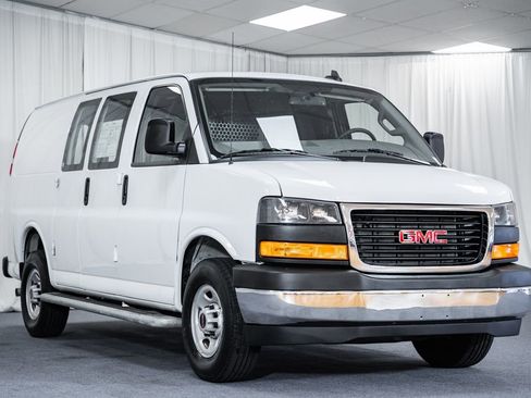 Used 2024 GMC Savana 2500 w/ Driver Convenience Package image 1