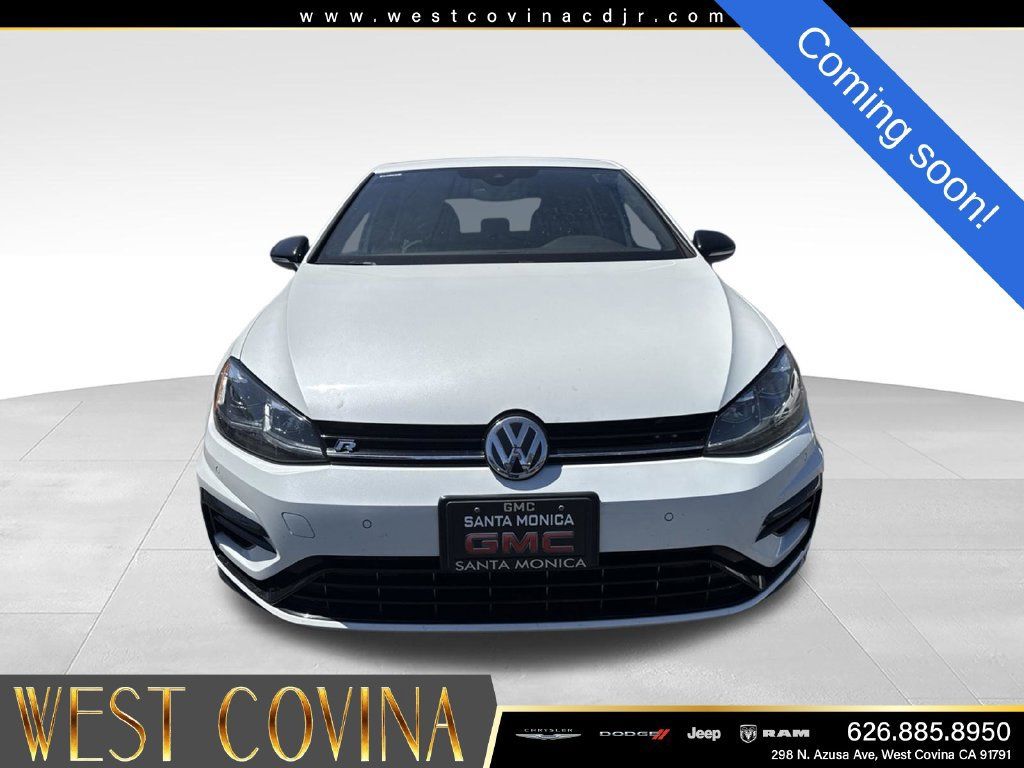 Used 2018 Volkswagen Golf R 4-Door AWD/4WD image 2