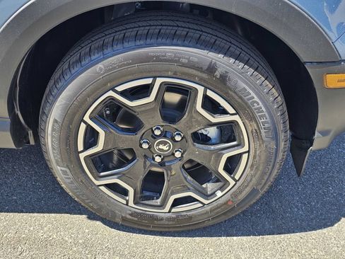 New 2026 Ford Bronco Sport Outer Banks w/ Outer Banks Tech Package+ AWD/4WD image 9