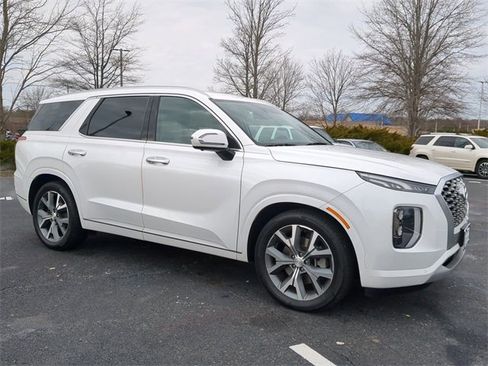 Used 2021 Hyundai Palisade Limited image 2