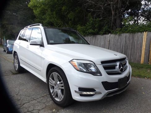 Used 2014 Mercedes-Benz GLK 350 4MATIC image 9