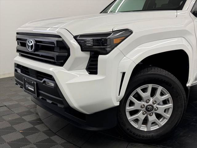 Certified 2026 Toyota Tacoma SR5 AWD/4WD image 4