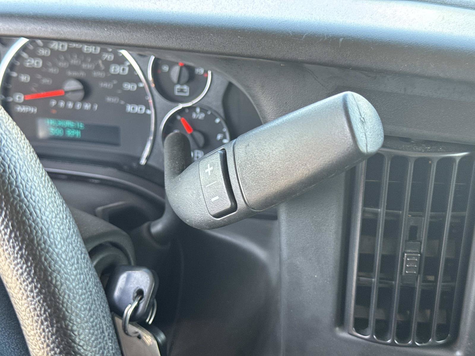 Used 2025 Chevrolet Express 2500 w/ Driver Convenience Package RWD image 16