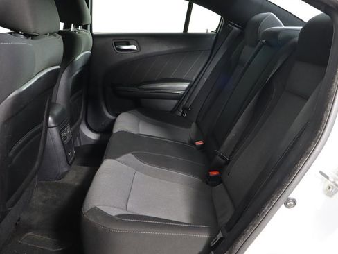 Used 2016 Dodge Charger SXT w/ Blacktop Package RWD image 8