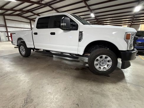 Used 2022 Ford F350 XL w/ Power Equipment Group image 5