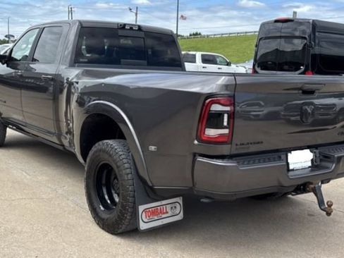 Used 2022 RAM 3500 Limited AWD/4WD image 4