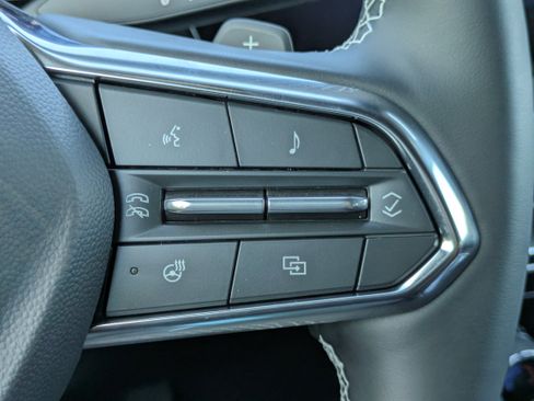 New 2026 Chevrolet Traverse LT w/ Midnight/Sport Edition FWD image 18