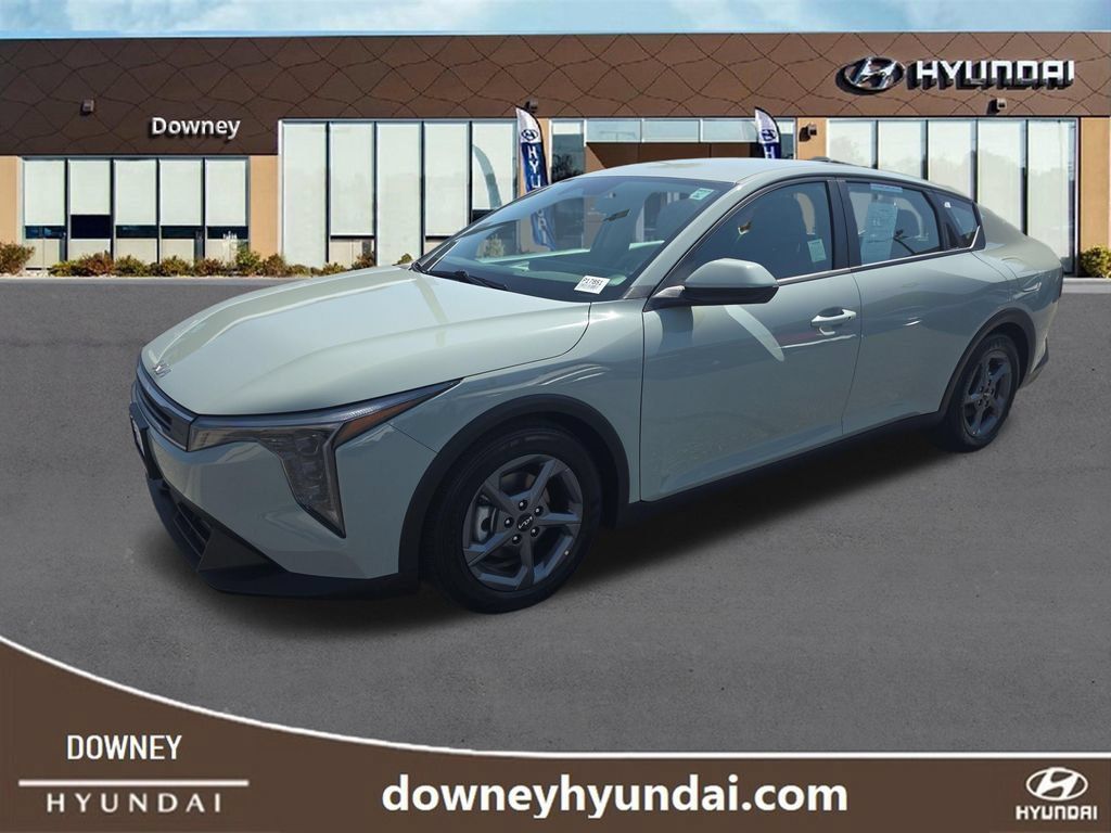 Used 2025 Kia K4 FWD 360° Tour