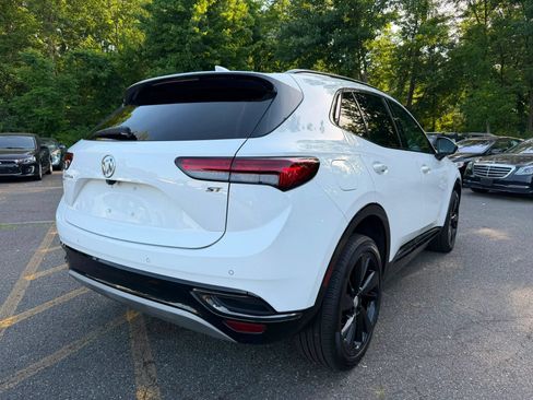 Used 2021 Buick Envision Essence w/ Sport Touring Package AWD/4WD image 5