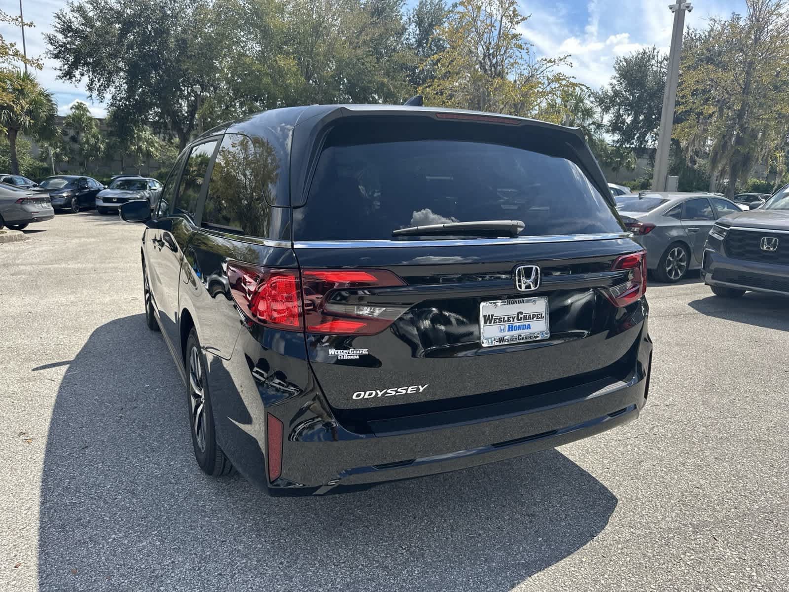 New 2027 Honda Odyssey EX-L image 4