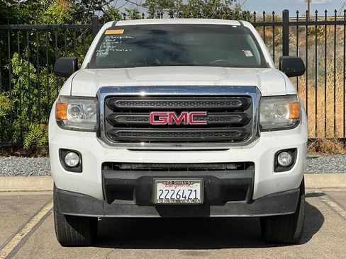 Used 2017 GMC Canyon W/T RWD image 3