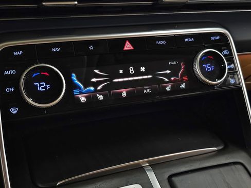 Used 2023 Genesis GV80 3.5T Advanced + AWD/4WD image 39