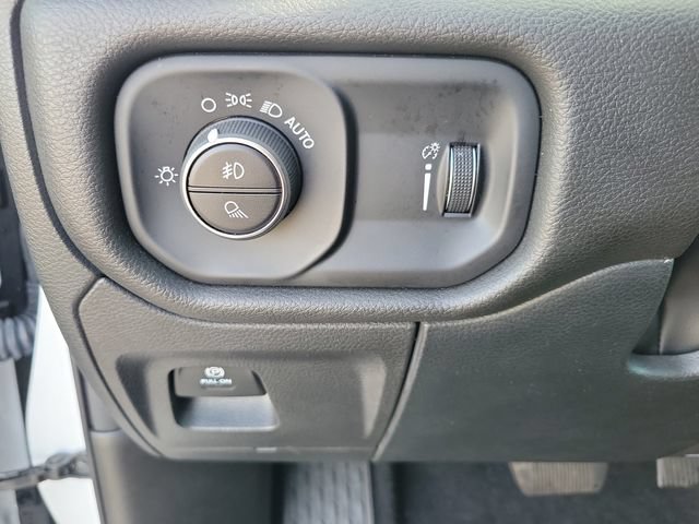 Certified 2025 RAM 1500 Big Horn AWD/4WD image 12