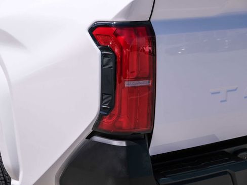 Certified 2025 Toyota Tacoma SR RWD image 7