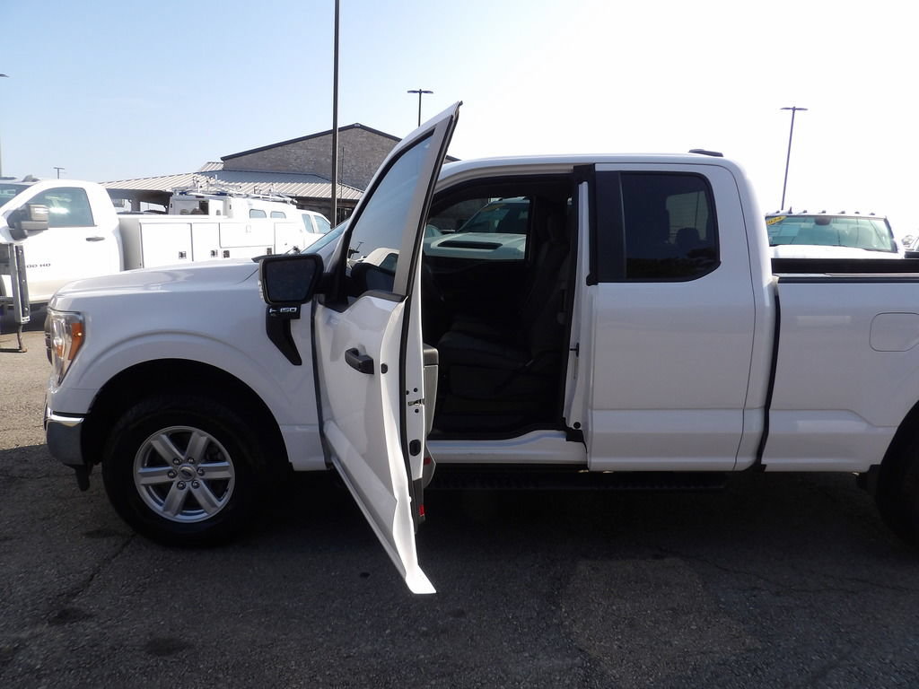 Used 2022 Ford F150 XL w/ Equipment Group 101A High AWD/4WD image 13