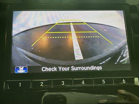 Used 2017 Honda CR-V LX image 21