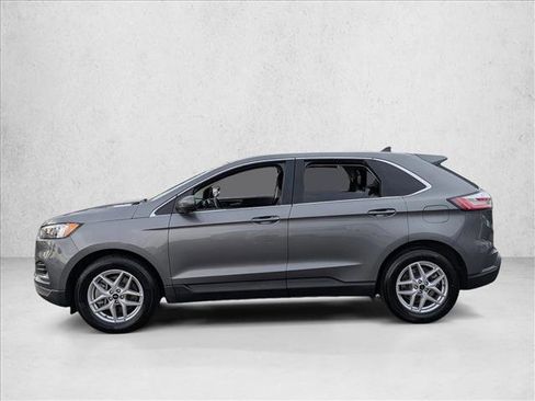 Used 2023 Ford Edge SEL image 9
