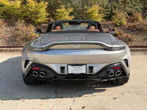 New 2026 Aston Martin V8 Vantage Convertible image 15