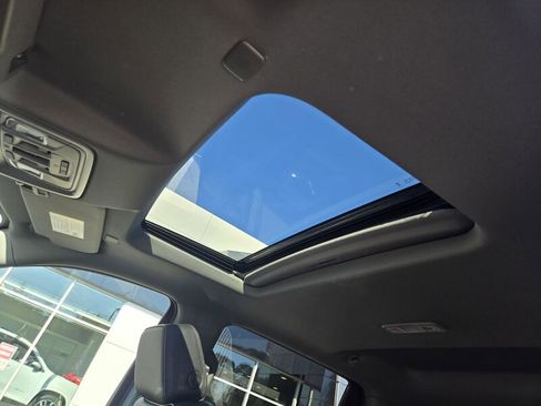 New 2026 GMC Sierra 3500 Denali w/ Denali Reserve Package image 21