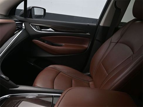 Used 2021 Buick Enclave Avenir w/ Avenir Technology Package image 13