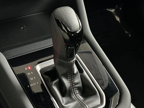 Used 2025 Subaru Forester Touring image 22