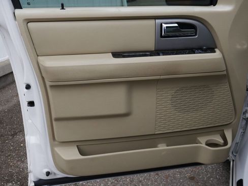 Used 2015 Ford Expedition Limited w/ Equipment Group 301A image 43