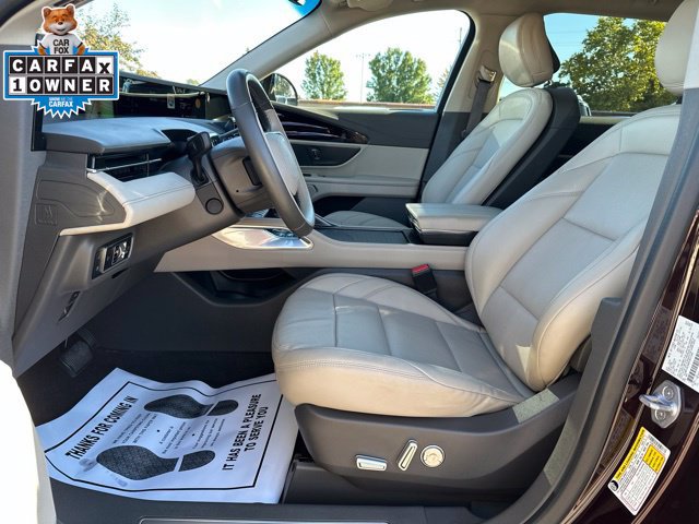 Used 2024 Lincoln Nautilus Premier AWD/4WD image 12