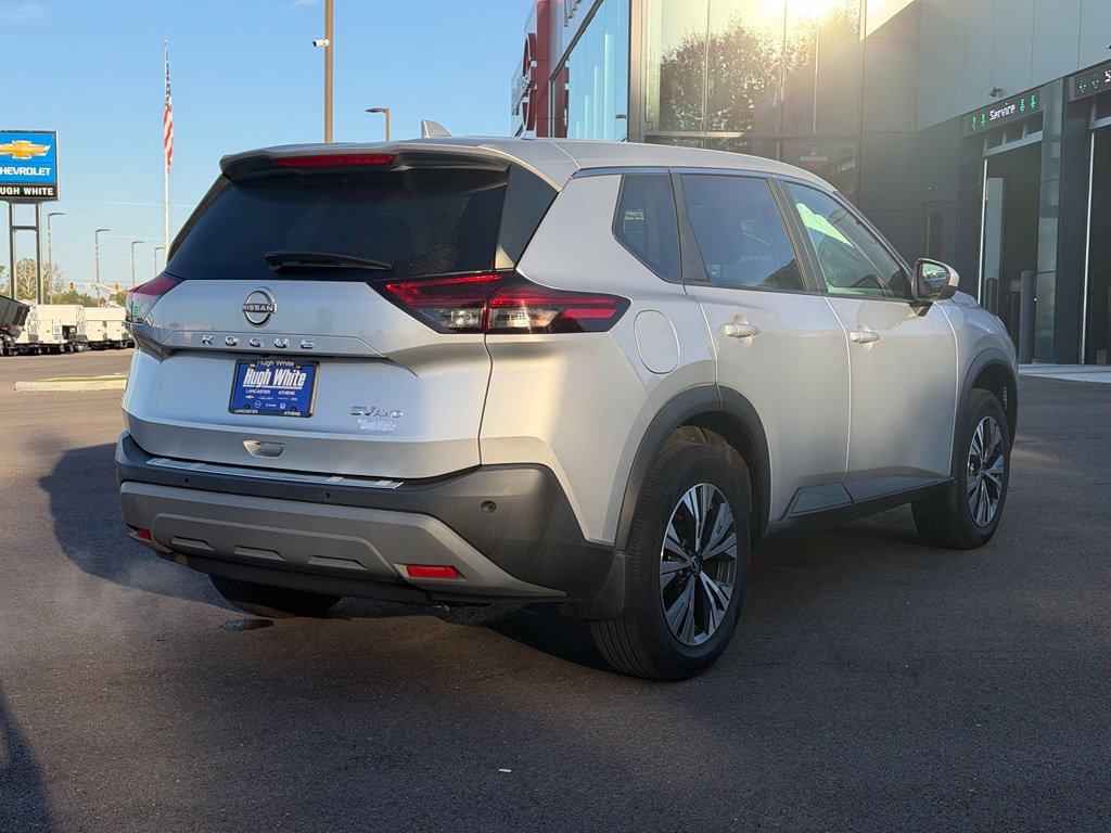 Used 2023 Nissan Rogue SV AWD/4WD image 5