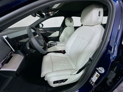 New 2027 BMW 530i xDrive AWD/4WD image 16