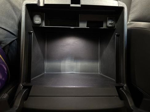 Used 2019 Chevrolet Tahoe LT image 18