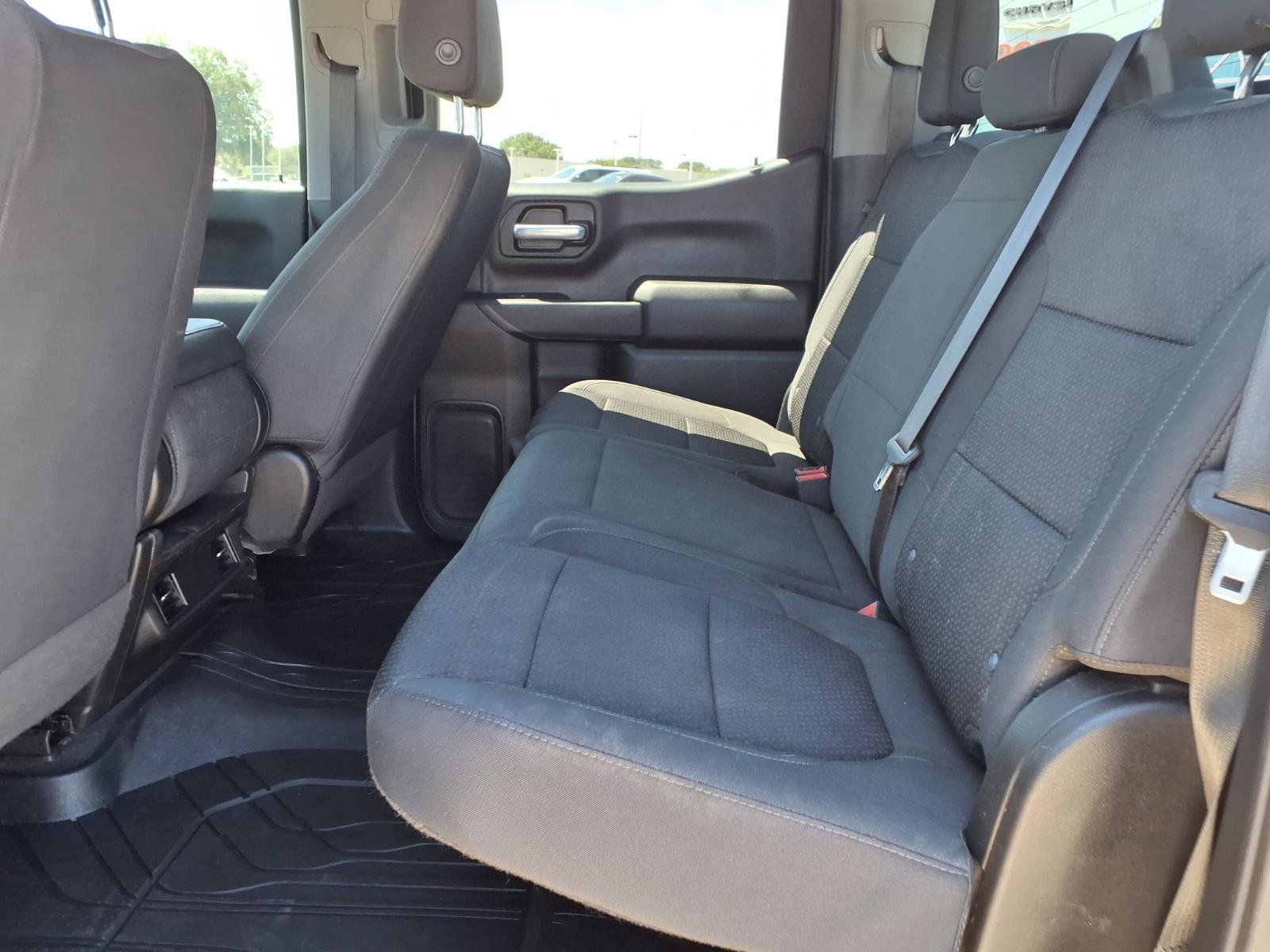 Used 2022 Chevrolet Silverado 1500 Custom w/ LPO, Dark Essentials Package RWD image 16