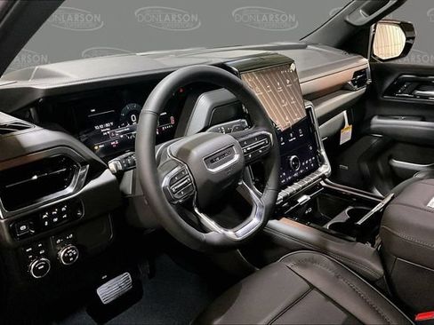 New 2026 GMC Yukon XL Denali AWD/4WD image 8