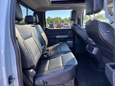 Used 2025 Ford F250 Lariat w/ Lariat Ultimate Package AWD/4WD image 15