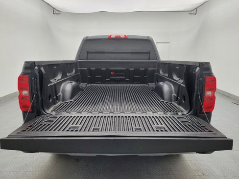 Used 2018 Chevrolet Silverado 1500 LT image 29