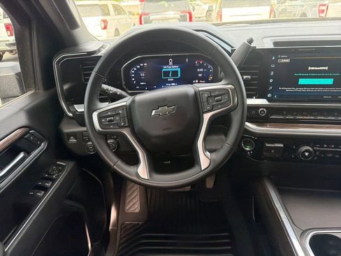 Used 2026 Chevrolet Silverado 2500 LT w/ Trail Boss Package AWD/4WD image 14