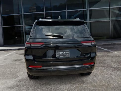 New 2026 Jeep Grand Cherokee Limited AWD/4WD image 6