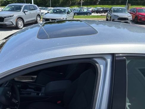 Used 2026 Honda Accord SE image 5