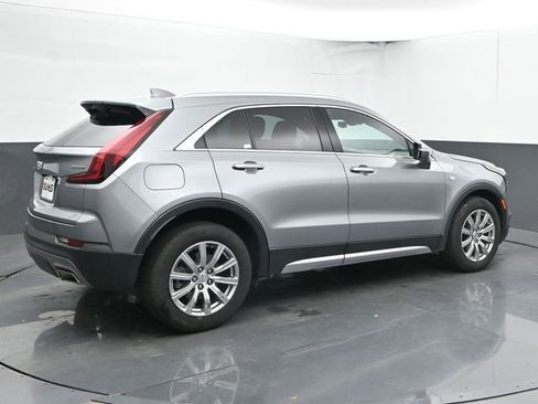 Used 2023 Cadillac XT4 Premium Luxury image 11