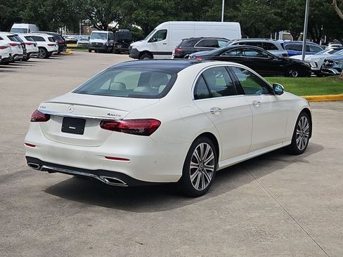 Used 2023 Mercedes-Benz E 450 4MATIC Sedan image 5