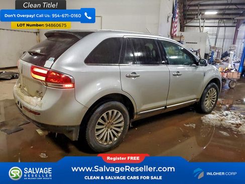 Used 2013 Lincoln MKX image 4