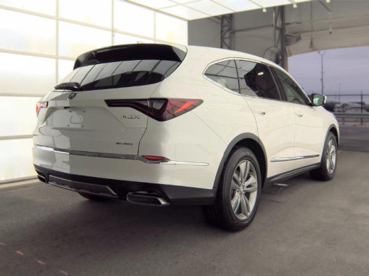 Used 2025 Acura MDX SH-AWD image 3