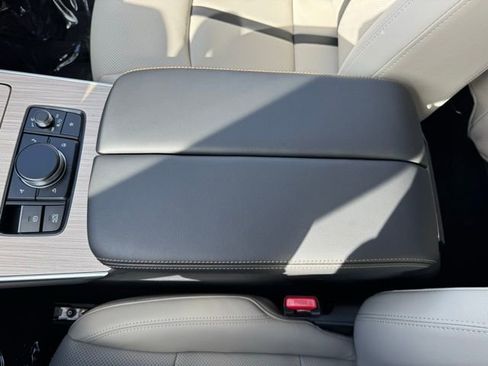 New 2026 MAZDA CX-90 Plug-In Hybrid w/ Preferred AWD/4WD image 22