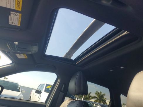 Used 2024 MAZDA CX-5 Signature image 18