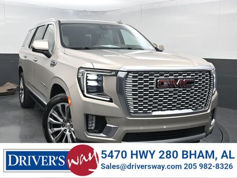 Used 2021 GMC Yukon Denali w/ Denali Premium Package RWD image 1