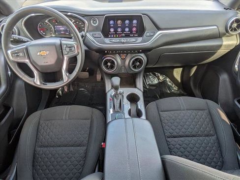 Used 2021 Chevrolet Blazer LT image 16