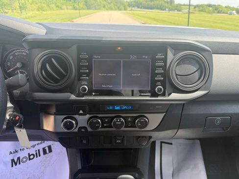 Used 2023 Toyota Tacoma SR AWD/4WD image 33