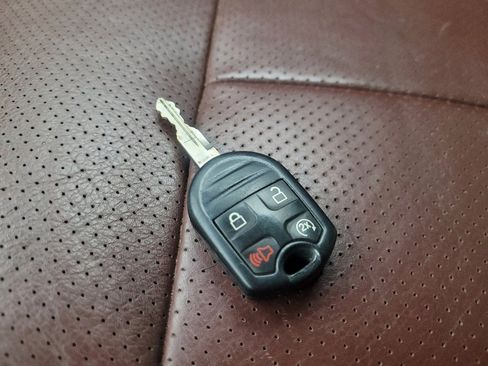 Used 2013 Ford F150 King Ranch w/ King Ranch Luxury Pkg AWD/4WD image 32